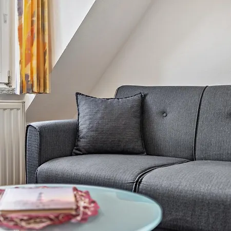 Typ 3 22 Apartment